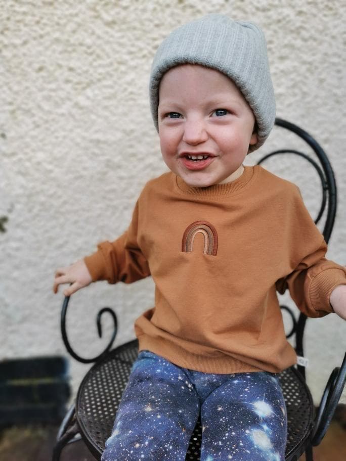 Rainbow sweater | rust